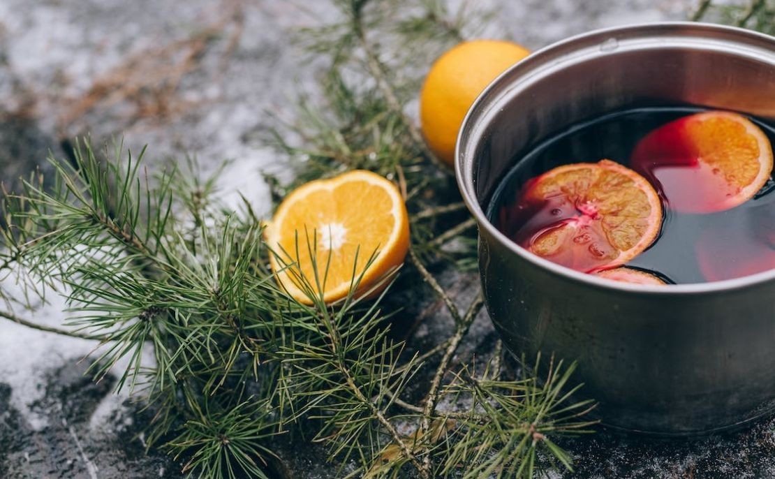 L'importance d'utiliser du vin de qualité pour faire du vin chaud de Noël